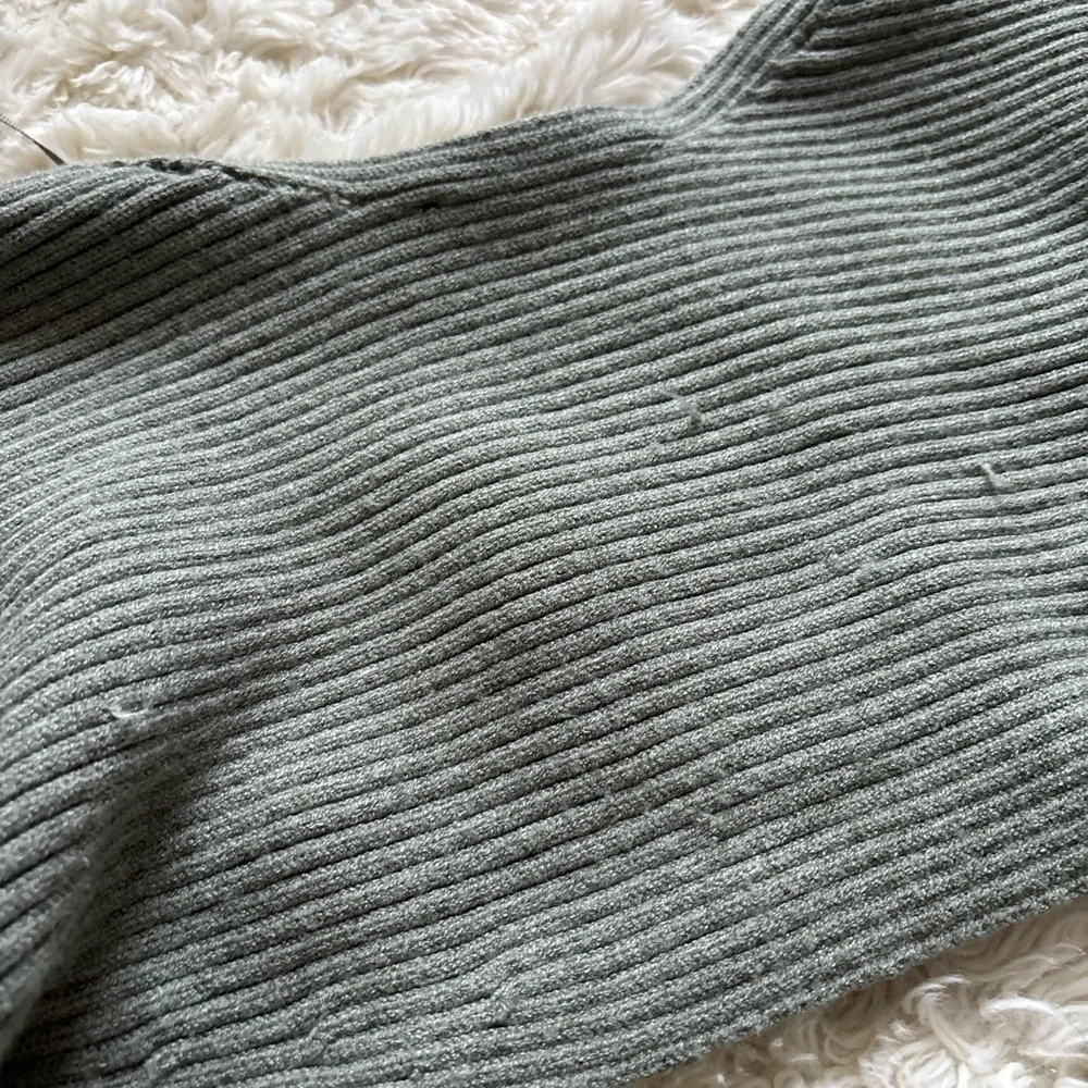 Zara Green Ribbed Women's Sweater - Picture 8 of 8